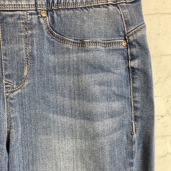 NYDJ CURVES 360 BY Not Your Daughters Jeans Release Hem Pull-On Jeans 8 Raw Hem - Picture 10 of 16